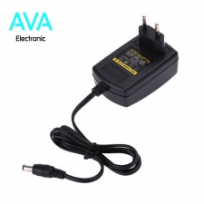 آداپتور 5 ولت 1.5 آمپر دیواری